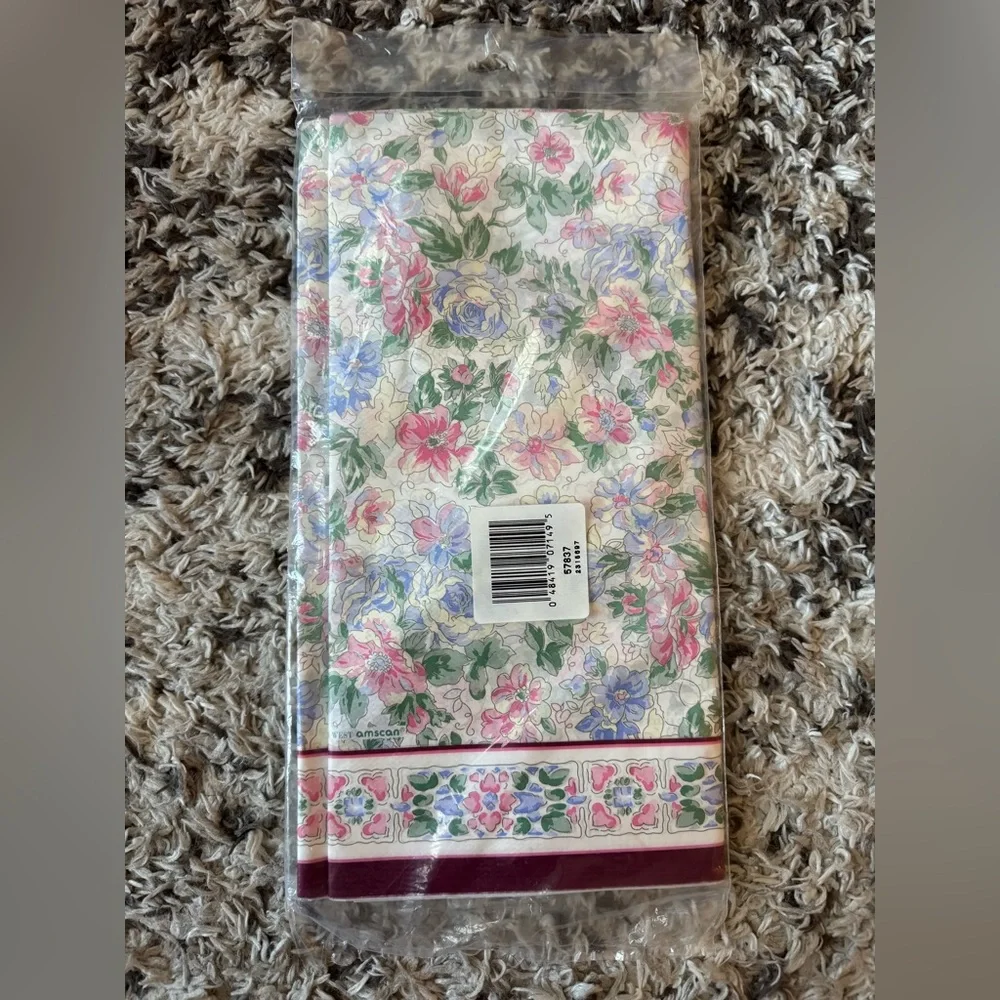 Vintage Eileen West floral table cover